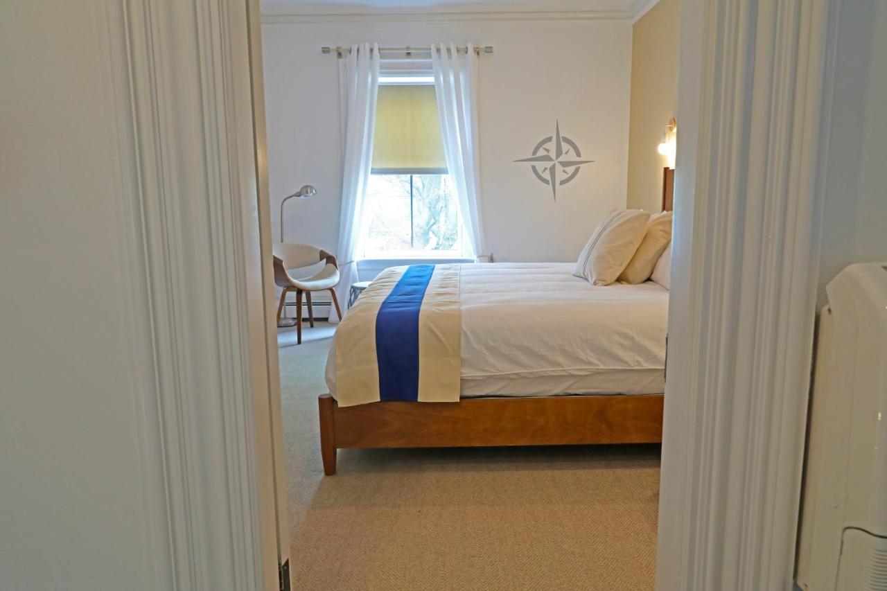 King Room,1115713557:JPEG